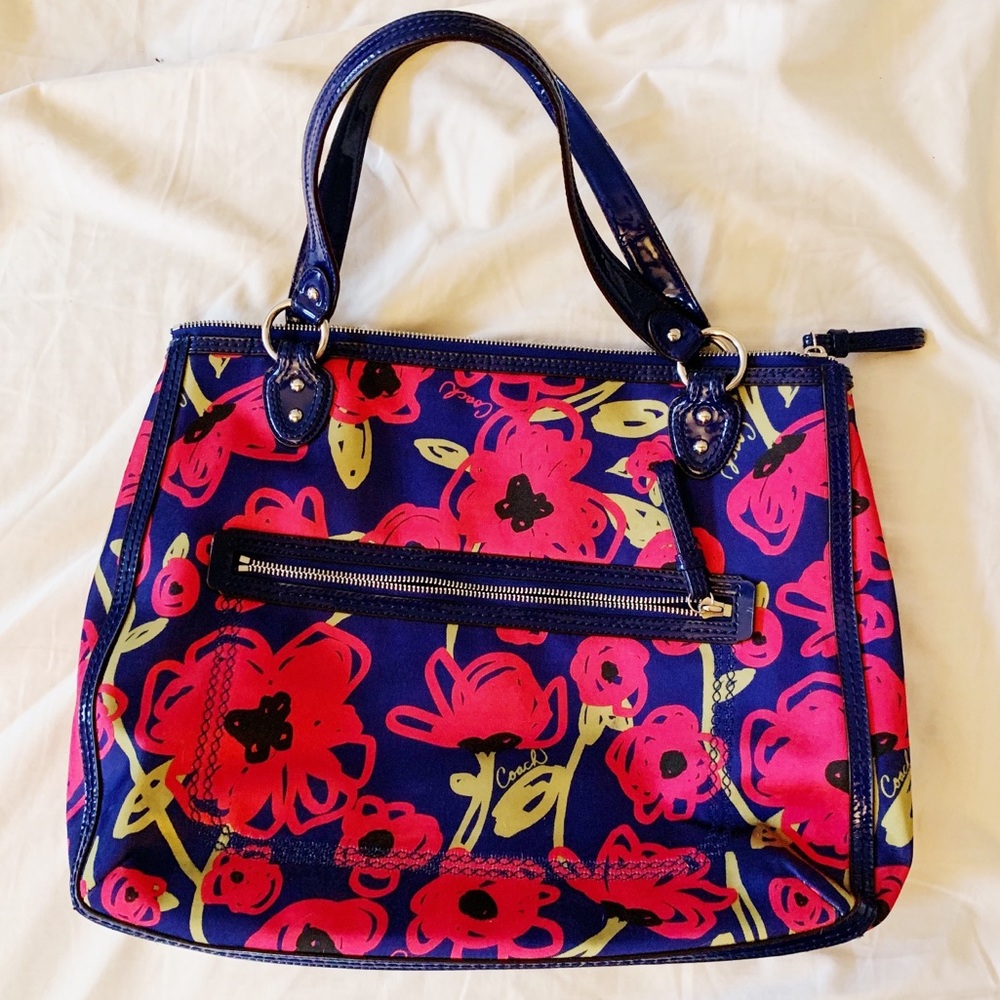 RARE Coach Poppy Floral Print Hallie Tote